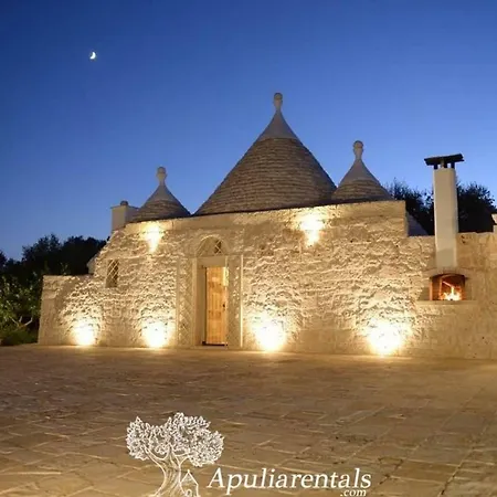 Trullo Milu Con Piscina * San Michele Salentino